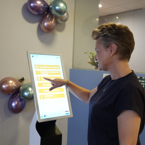 Maak kennis met onze nieuwe aanmeldzuil!